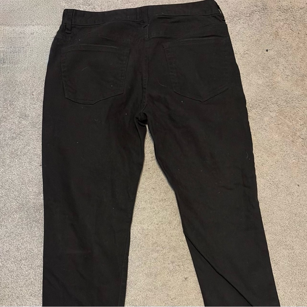 Fashion Nova Men's Slim Black Stretch Jeans - Picture 2 of 3
